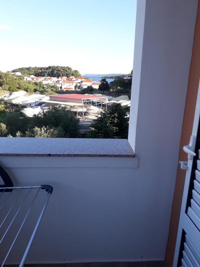 Apartments Sandra Palit Εξωτερικό φωτογραφία
